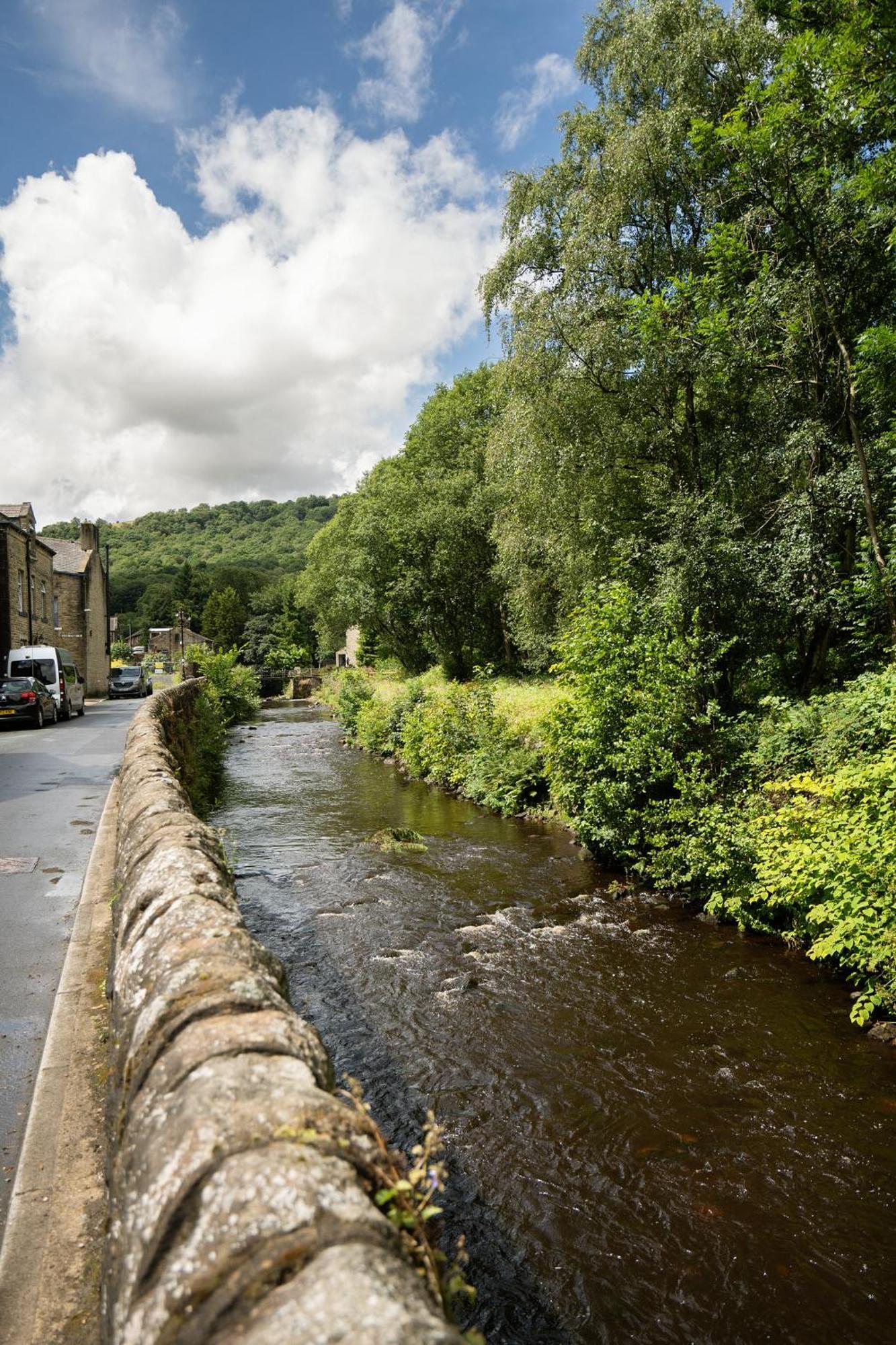 Haven - Stylish, Cosy, Canal Side, Pet Friendly *