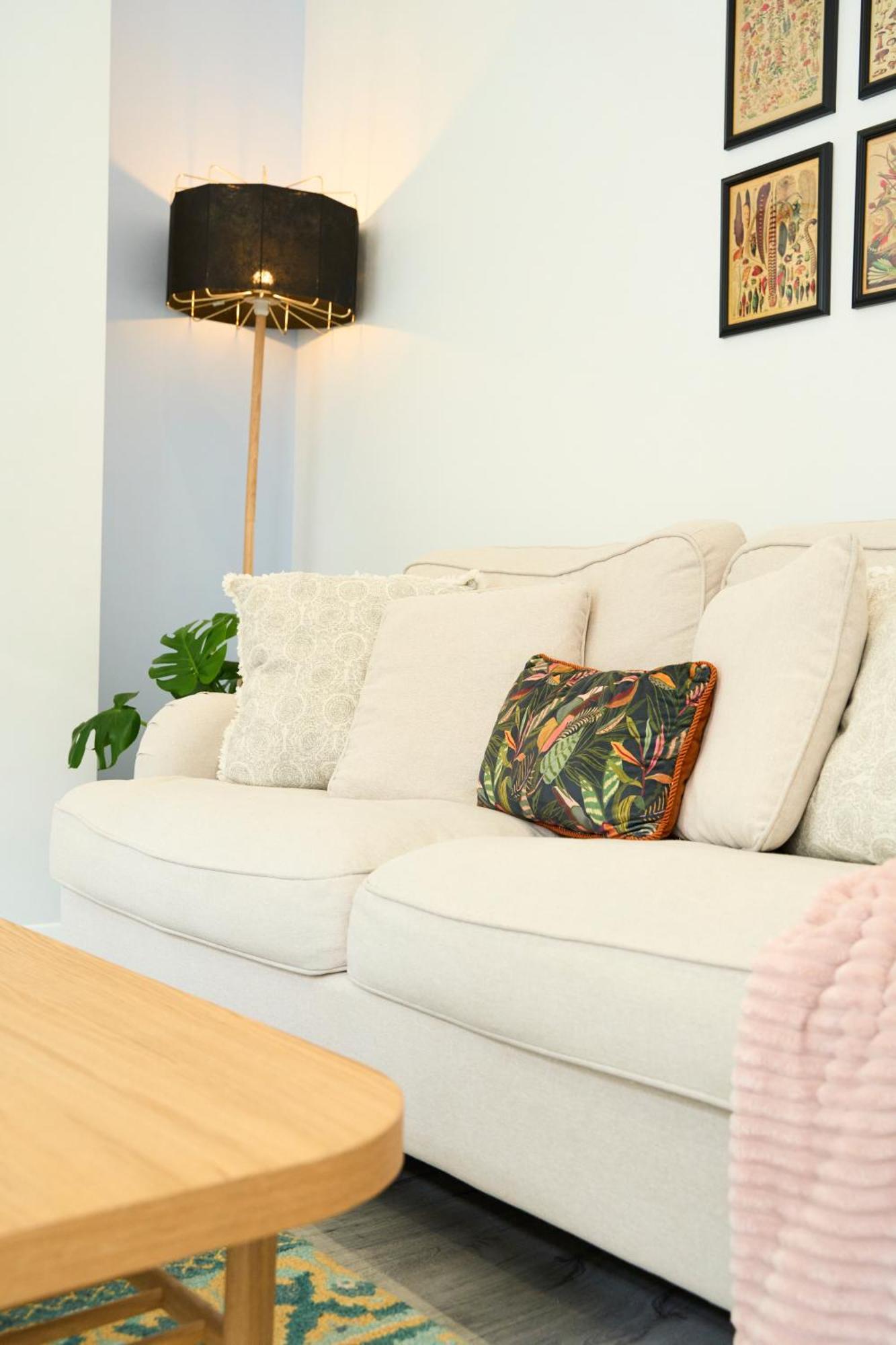 Haven - Stylish, Cosy, Canal Side, Pet Friendly Holiday home Hebden Bridge