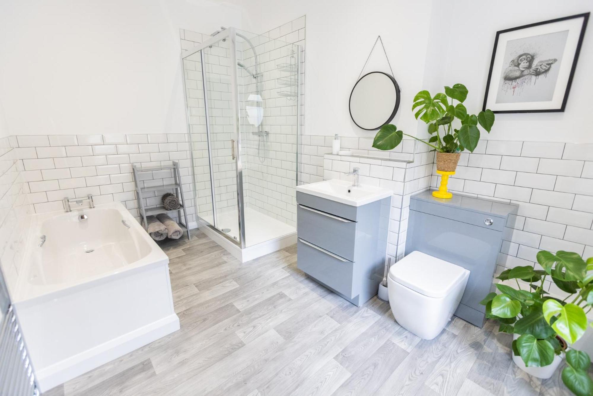 Haven - Stylish, Cosy, Canal Side, Pet Friendly Holiday home *