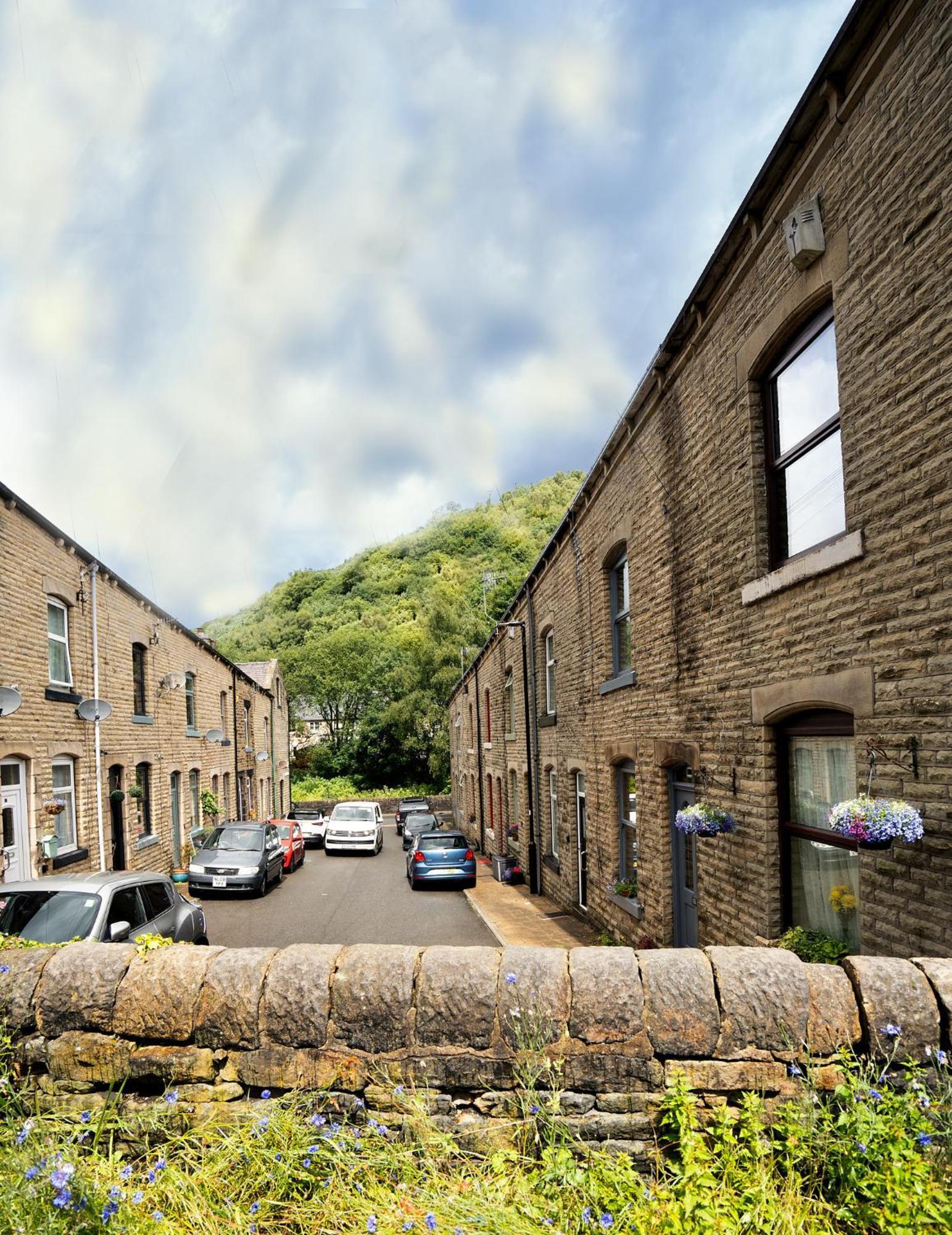 Holiday home Haven - Stylish, Cosy, Canal Side, Pet Friendly *